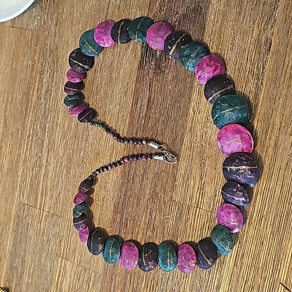 Vintage Graduated Teal and Pink Metal Beads with Gold Accents Necklace - Picture 2 of 4